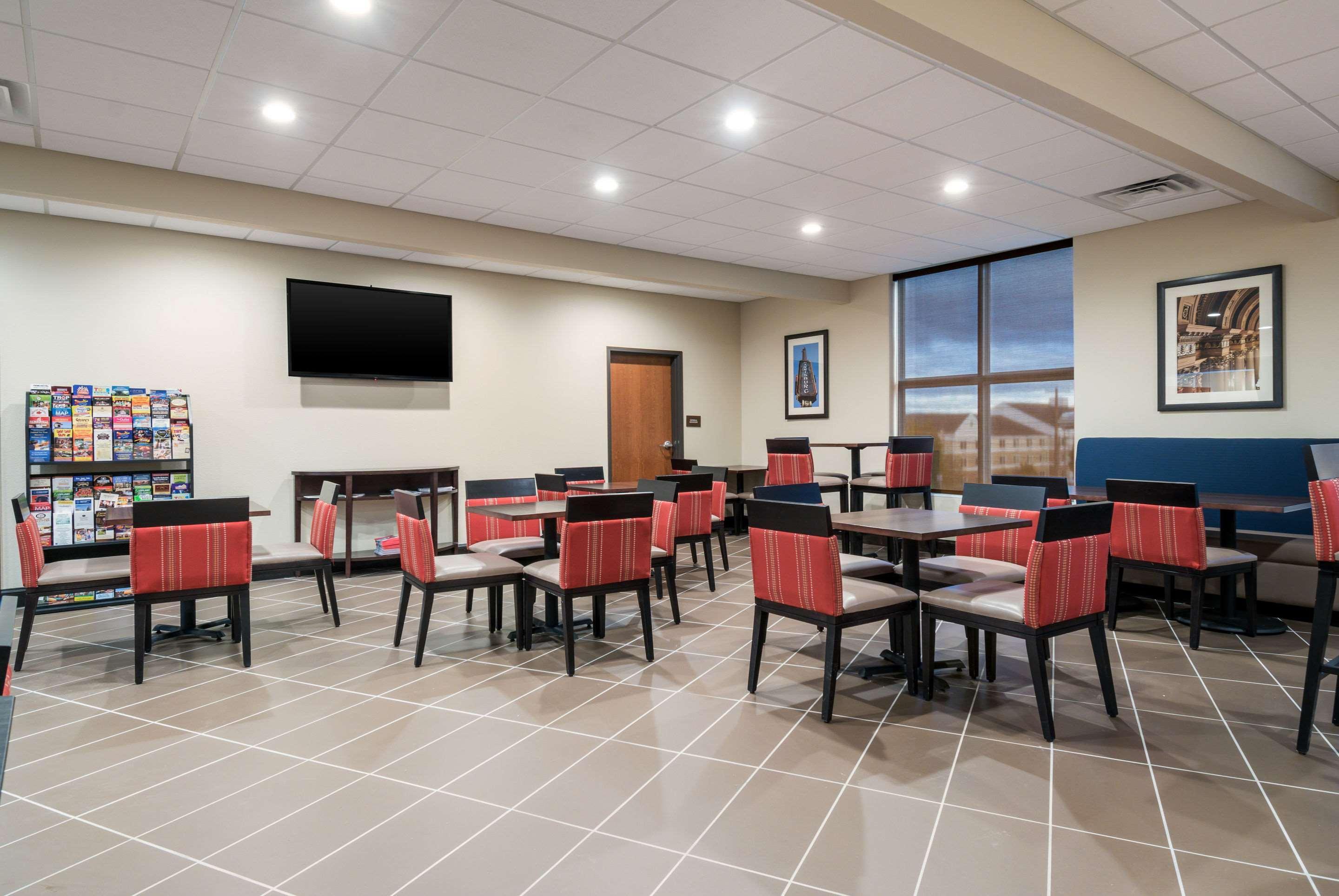 Comfort Inn & Suites Harrisburg - Hershey West Dış mekan fotoğraf